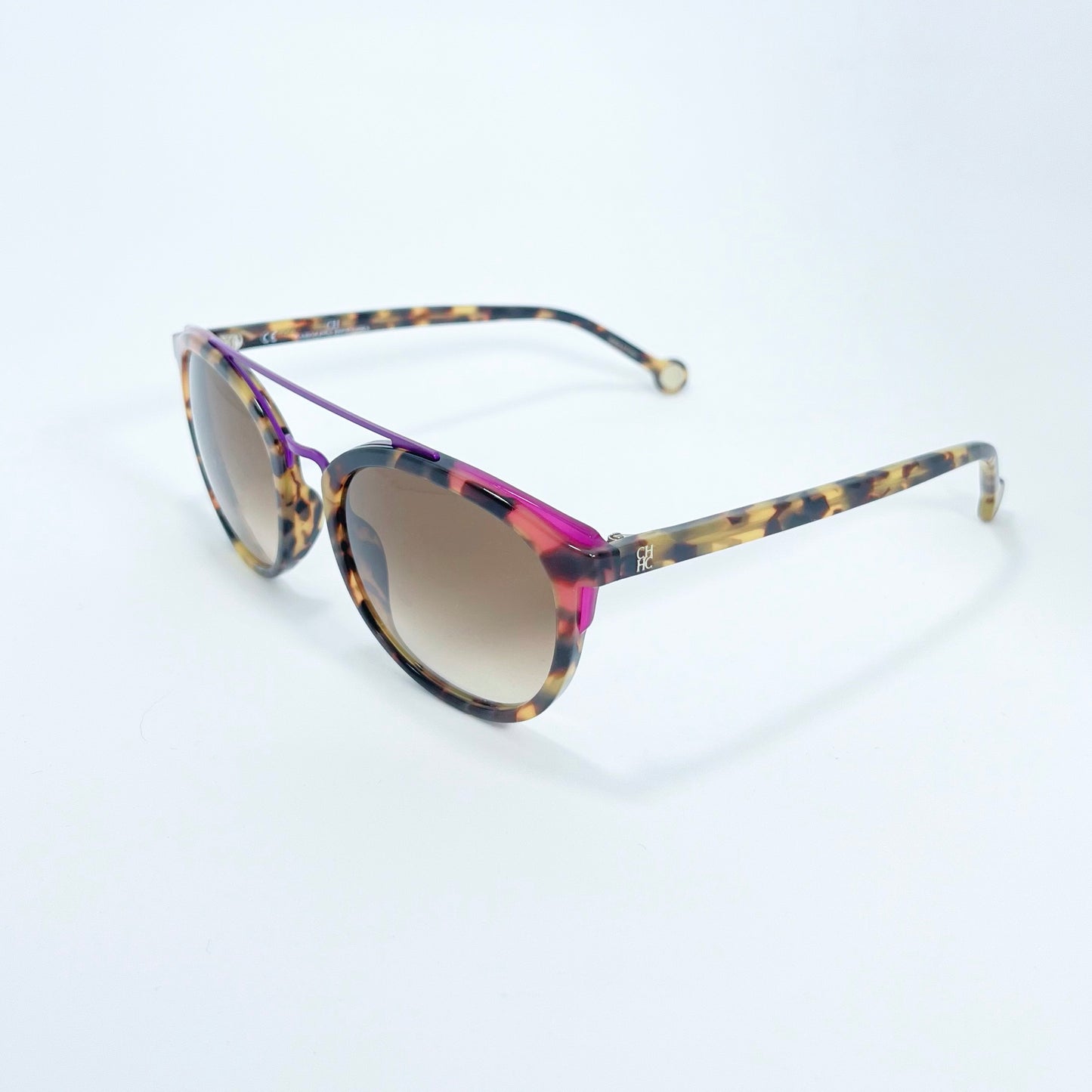 GAFAS DE SOL CAROLINA HERRERA LEOPARD SHE741